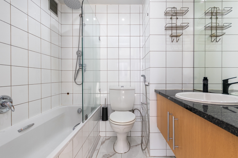 1 Bedroom Property for Sale in Claremont Upper Western Cape